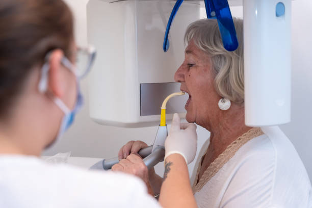 Best Weekend Emergency Dentist in Wyboo, SC